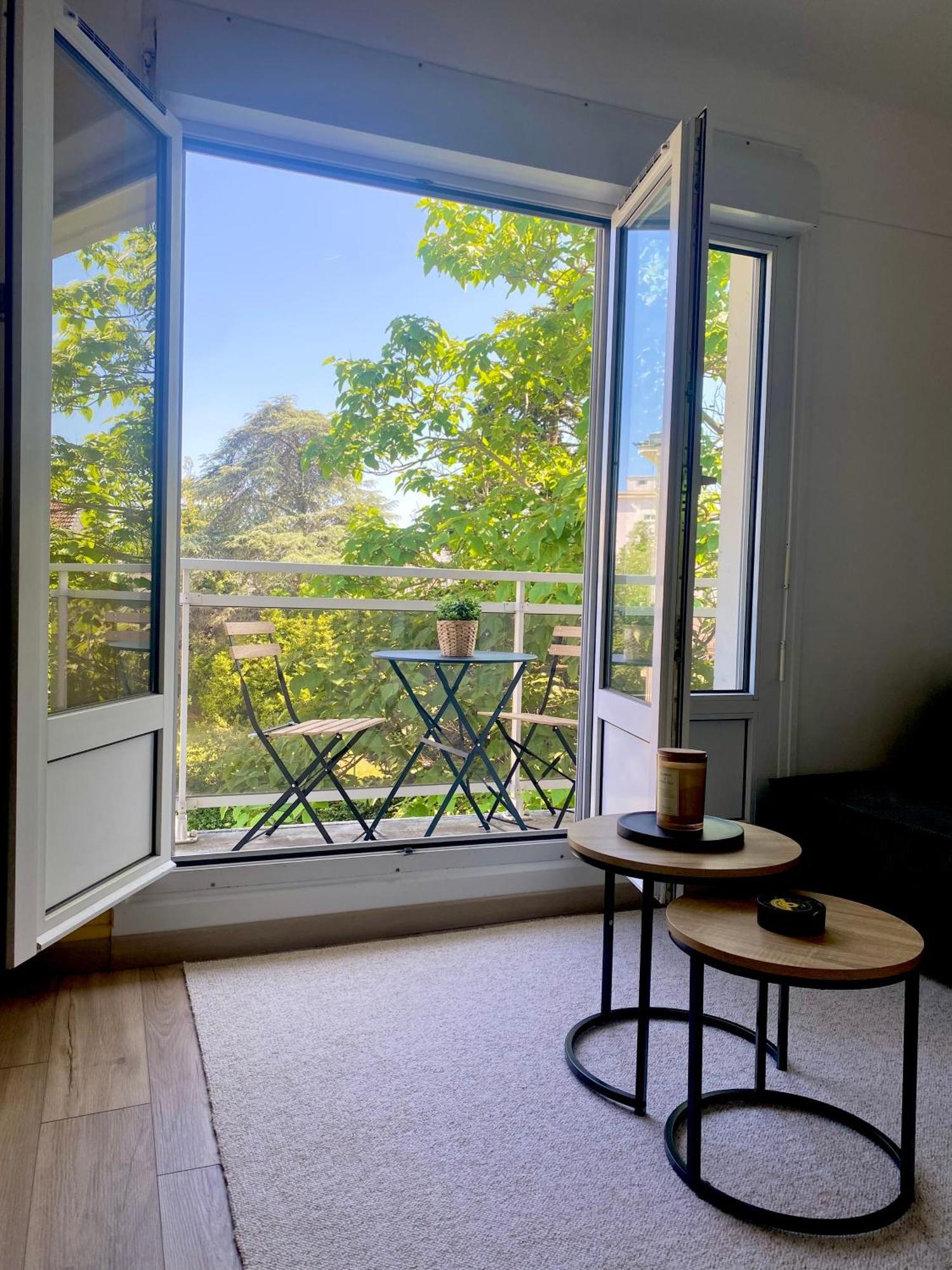 Appartement Cosy Au Coeur De Reims Luaran gambar